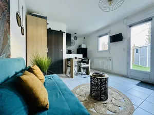 Image of Charmant studio rénové, quartier Saint Michel, proche centre-ville - Les Sables