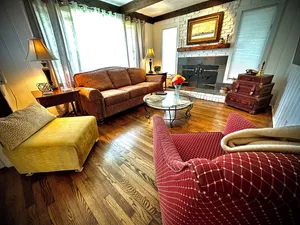 Image of Elegant bay view stay.