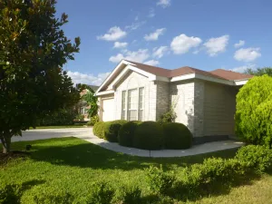 Image of SeaWorld and Lackland AFB, Families & Seniors, Nice and Comfortable Home