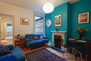 Image of Cosy 1-Bed Escape with Free Parking - At Hem