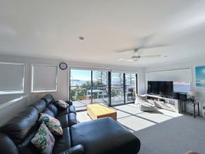 Image of Pet Friendly, Magnificent Ocean Views, A minutes' Easy Stroll To The Beach