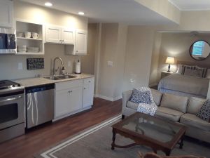 Image of Spacious 2 Bedroom Private Apartment - Atlanta