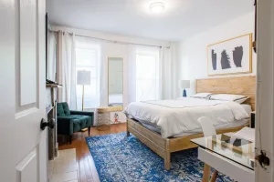 Image of 454-3W PRIME location 2BR Newly Furnished sleeps 5