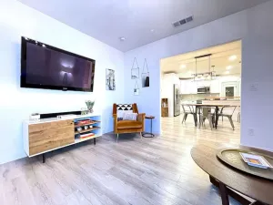 Image of King Bed-Private Yard-Driveway Parking