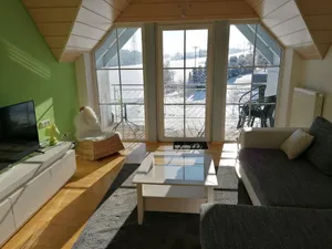 Image of VILLA KUNTERBUNT, quiet flat in the countryside, single room \/ 3-room apartment rental