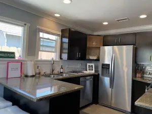 Image of Oasis House II 100 steps from the Beach