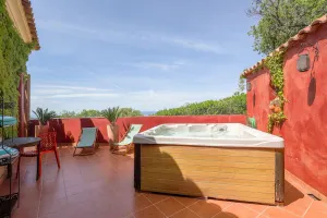 Image of Villa Giulia - St-Antonino, climatisation, jacuzzi