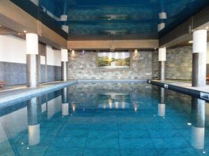 Image of 50m from ski slopes, 3rd floor, view valley, swimming pool, balcony, parking, tv, ski locker, 70m²