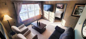 Image of Cozy & Clean Loft Near Lake Michigan – Ideal for Work & Play!