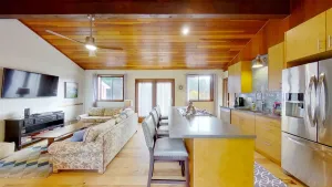 Image of Azalea Reserve Upstairs Suite