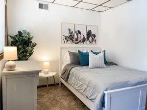 Image of Family-Sized Townhome near Minneapolis!