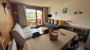 Image of Les Saisies - Appartement 2 Pièces Mezzanine pour 7, Vue Pistes - FR-1-293-10