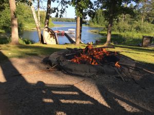 Image of Luxury RV at Bolton Bay on Long Lake