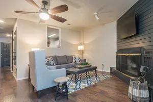 Image of Beautiful, Comfy & Convenient Condo!