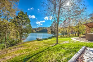Image of Watt a Retreat on Watt's Bar Lake, Sleeps 6-8