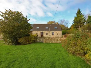 Image of Charming House with Private Terrace, 2 Bedrooms, Close to Beaches, Peaceful Green Setting