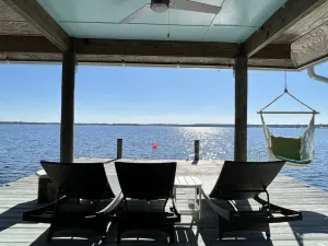 Image of KINGSLEY LAKE! MOST BEAUTIFUL LAKE in Florida! Dock 115💦 -added Queen bed!