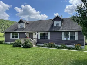 Image of Drive It Home Recent New Construction, 5 minutes to Dreams Park or Cooperstown