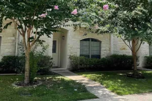 Image of Heart of Boerne Townhome 4 min walk to Hill Country Mile, Cibolo Creek & more!
