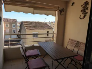 Image of T2 with loggia in secure residence