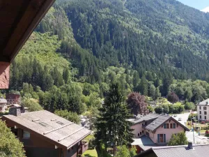 Image of Chamonix centre, 51m2, vue Mt Blanc, 2 à 6 pers, 2 balcons