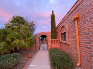 Image of Green Valley, AZ Tranquil Nature with Desert and Mountain View’s