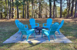 Image of Red Door- Sleeps8- gameroom-firepit-serene backyard