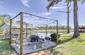 Image of Water view,just at ten feet from backyard,kids can fish from the dock,bar&grill.