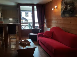 Image of Studio lumineux avec balcon, WiFi et parking à Brides-les-Bains - FR-1-512-242