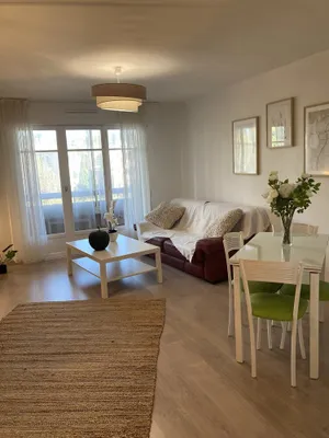 Image of 3*** T3 apartment with parking near town center