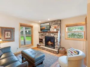 Image of Elegant Cabin w\/ Fireplace ready for a Couple's Getaway on Gull Lake