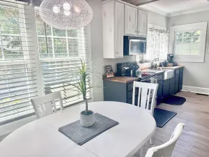 Image of 1918 Downtown Cary w\/ 4BR+3BA ~ walk 2 new park shops breweries & restaurants!