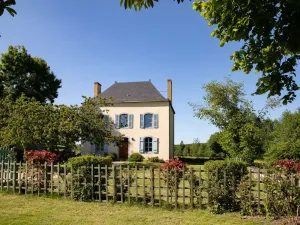 Image of Charming XIX Century Home with Garden, Near River, Hiking Trails, and Historic Sites