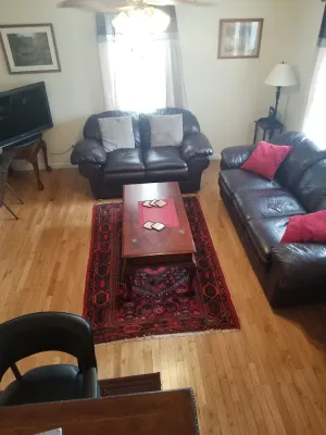 Image of Charming Townhouse! $95\/night!