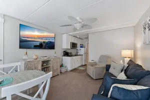 Image of 422 E 4Th Ave, Unit 206