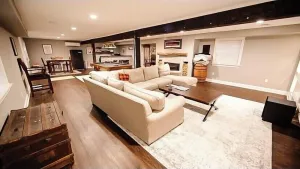 Image of Gorgeously Renovated 3500 square foot Oxford home in Richmond!!