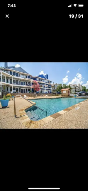 Image of Sailor's Knot Sleeps 8 with outdoor pool less than 5 min from Lake Texoma