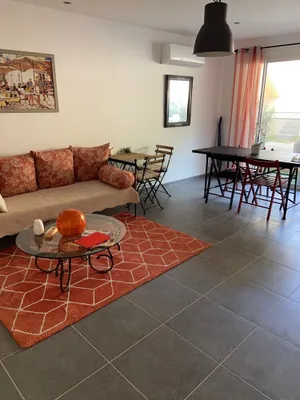 Image of Joli Appartement Avec Terrasse à Villelaure