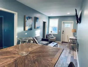 Image of NEW Stylish Apartment with Hot Tub
