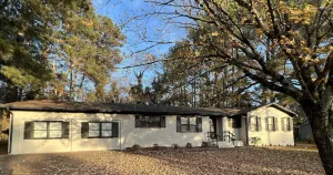 Image of 6Bdrm Retreat near Downtown Madison. Sleeps 12