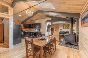 Image of Renovated Historic Suite - Air Conditioning - Heart of Downtown Ouray