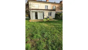 Image of Renovated town house