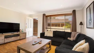 Image of Sunbaker Pet Friendly Awards Finalist 4 Mins Walk to Culburra Beach