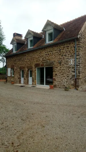 Image of Country house with independent batisse