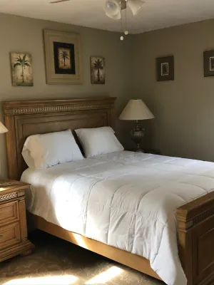 Image of Cozy comfortable home near lakes, parks and downtown Sumter