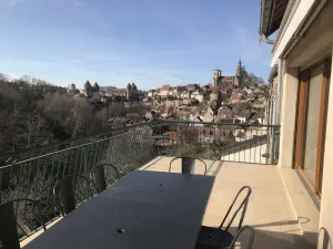 Image of Gite du viaduc, 3-star tourist accommodation, panoramic view.