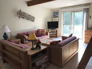 Image of 2 Bedroom Plus Giant Loft Bedroom Resort Close to Ski, Storyland, Hiking & More!