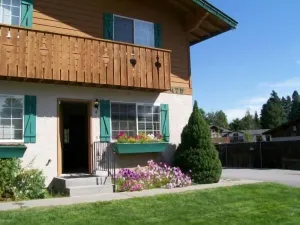 Image of My Alpine Place: Spacious Condo within easy walking distance of Leavenworth