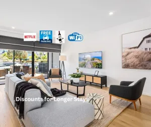 Image of Modern Spacious Coastal 4 Bedroom Town House