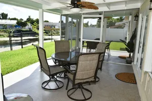 Image of 3BR Home in Boca Raton - Waterfront, Close to Amenities, 20 mins to Beach